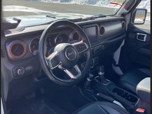 Used 2022 Jeep Gladiator Mojave w/ LED Lighting Group image 25