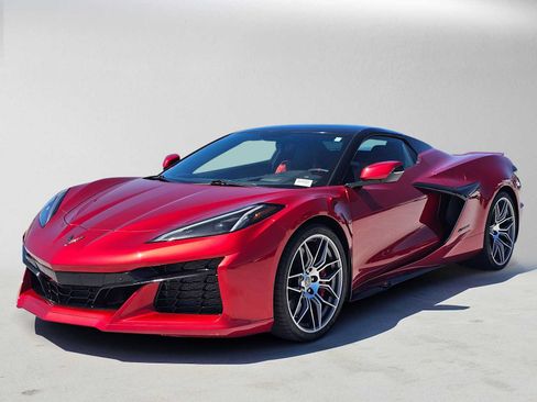 Used 2023 Chevrolet Corvette Z06 RWD image 7