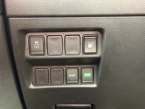 Used 2018 Nissan Rogue S FWD image 10