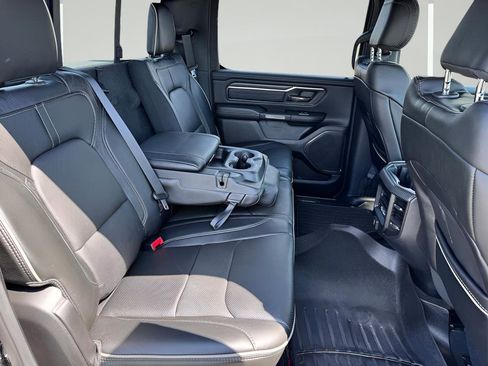 Used 2019 RAM 1500 Limited w/ Trailer Tow Group AWD/4WD image 9