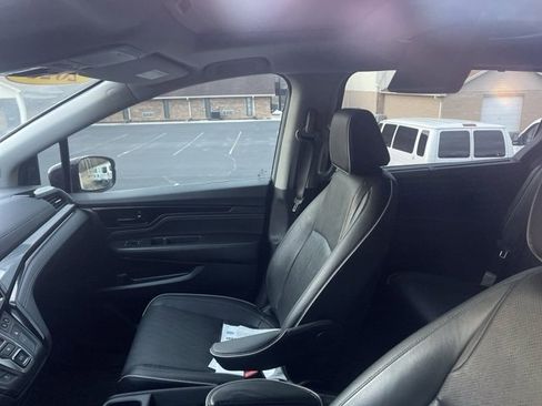 Used 2023 Honda Odyssey Elite image 30