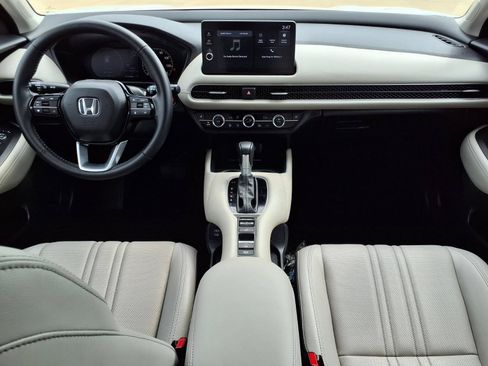 Used 2026 Honda HR-V EX-L image 9