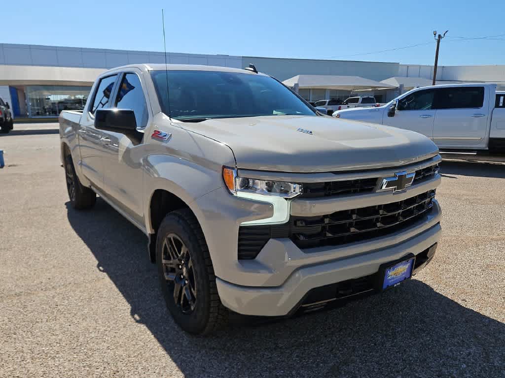 New 2026 Chevrolet Silverado 1500 RST w/ Z71 Off-Road Package AWD/4WD image 2