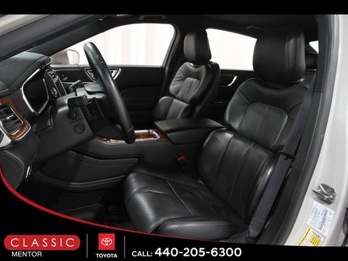 Used 2020 Lincoln Continental AWD w/ Premium Package image 6