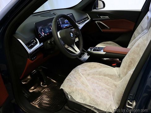 Used 2026 BMW X1 xDrive28i image 11