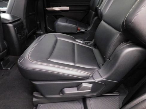 Used 2023 Ford Explorer XLT w/ Equipment Group 202A image 26