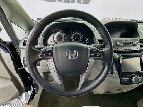 Used 2016 Honda Odyssey SE image 11
