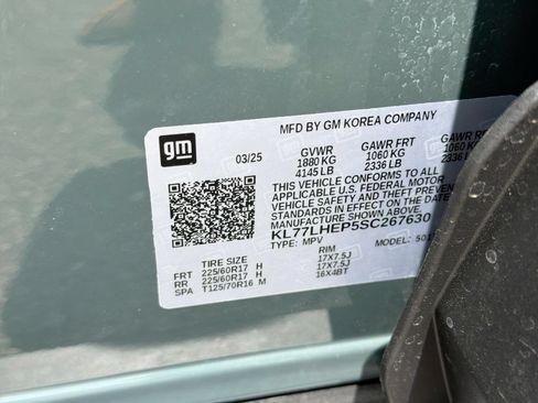 Used 2025 Chevrolet Trax LT w/ LT Convenience Package FWD image 36