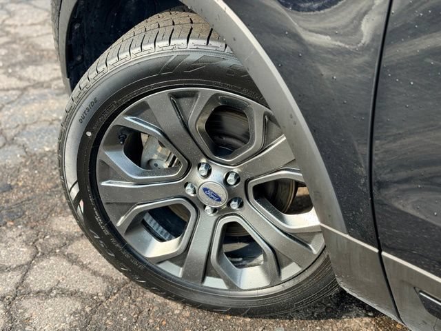 Used 2018 Ford Explorer Sport w/ Equipment Group 401A AWD/4WD image 30