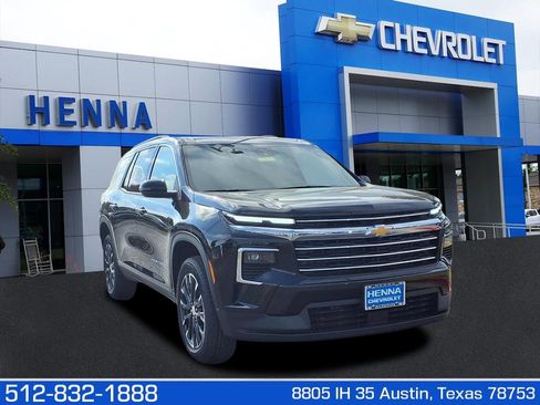 New 2026 Chevrolet Traverse LT w/ Sun and Wheel Package image 1