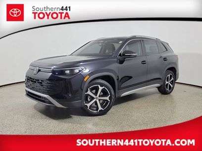 Used 2025 Volkswagen Tiguan SE