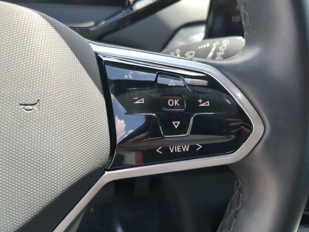 Certified 2023 Volkswagen ID.4 S RWD image 30