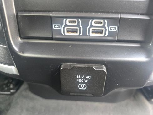 Used 2022 RAM 1500 Big Horn AWD/4WD image 59