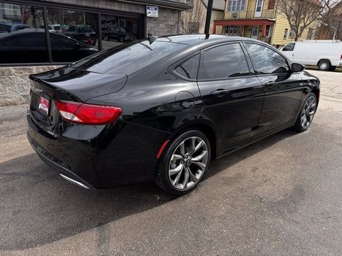 Used 2016 Chrysler 200 S w/ Comfort Group image 6