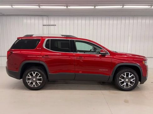 Used 2023 GMC Acadia SLE w/ LPO, Floor Liner Package AWD/4WD image 6
