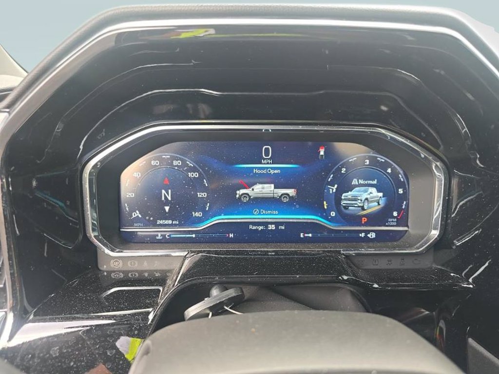 Used 2023 Chevrolet Silverado 1500 RST RWD image 14