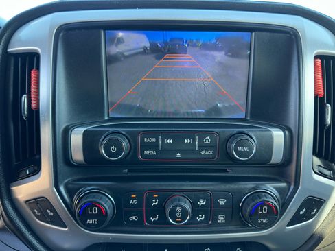 Used 2014 GMC Sierra 1500 SLT w/ SLT Crew Cab Value Package image 34