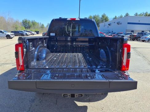 Certified 2025 Ford F350 Lariat w/ Lariat Ultimate Package image 6