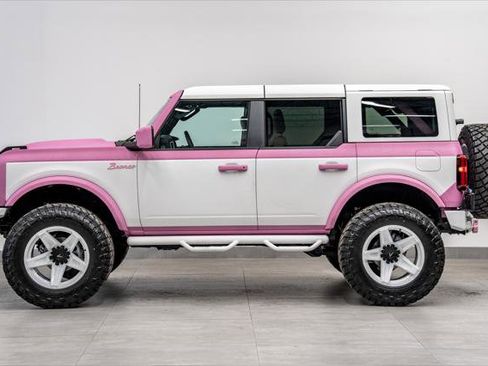 Used 2025 Ford Bronco Outer Banks image 16