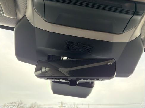 Used 2023 Subaru Ascent Touring image 52