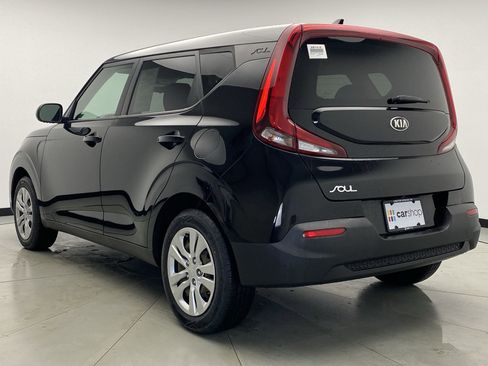 Used 2020 Kia Soul LX FWD image 3