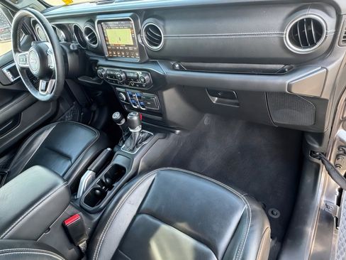 Used 2021 Jeep Wrangler Unlimited Sahara w/ Cold Weather Group image 10