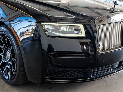 Used 2022 Rolls-Royce Ghost Black Badge image 20
