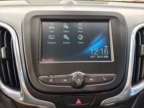 Used 2018 Chevrolet Equinox LT image 14