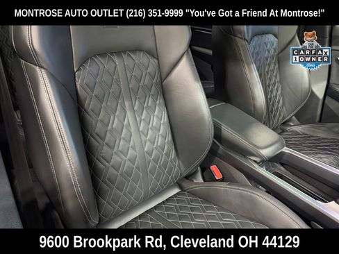 Used 2022 Audi e-tron S Premium Plus image 53