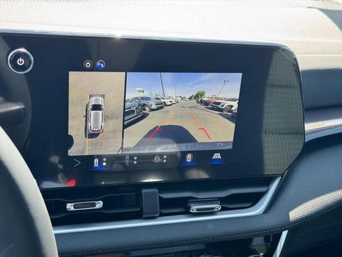 New 2026 Chevrolet Equinox LT FWD image 19