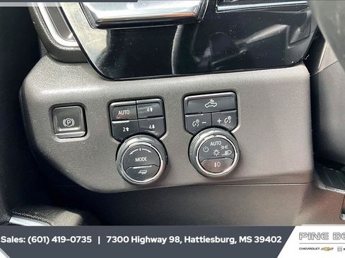 Used 2023 Chevrolet Silverado 1500 LT Trail Boss w/ Protection Package AWD/4WD image 23