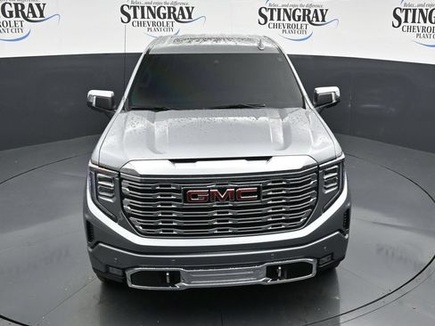 Used 2025 GMC Sierra 1500 Denali w/ Denali Reserve Package AWD/4WD image 19