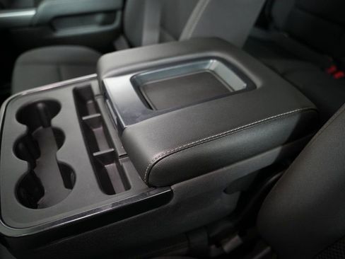 Used 2019 Chevrolet Silverado 1500 LT image 27