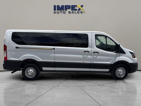 Used 2022 Ford Transit 350 XL AWD/4WD image 5