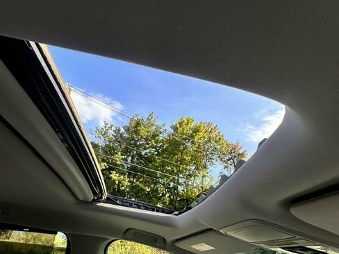 Used 2019 Honda Odyssey EX-L image 42
