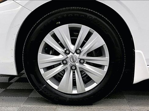 New 2025 Nissan Sentra S image 12