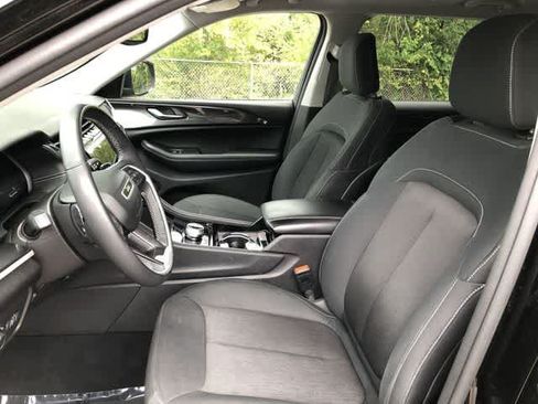 Used 2023 Jeep Grand Cherokee L Laredo w/ Luxury Tech Group I AWD/4WD image 10