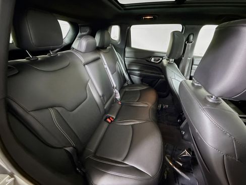 Used 2022 Jeep Compass High Altitude image 27