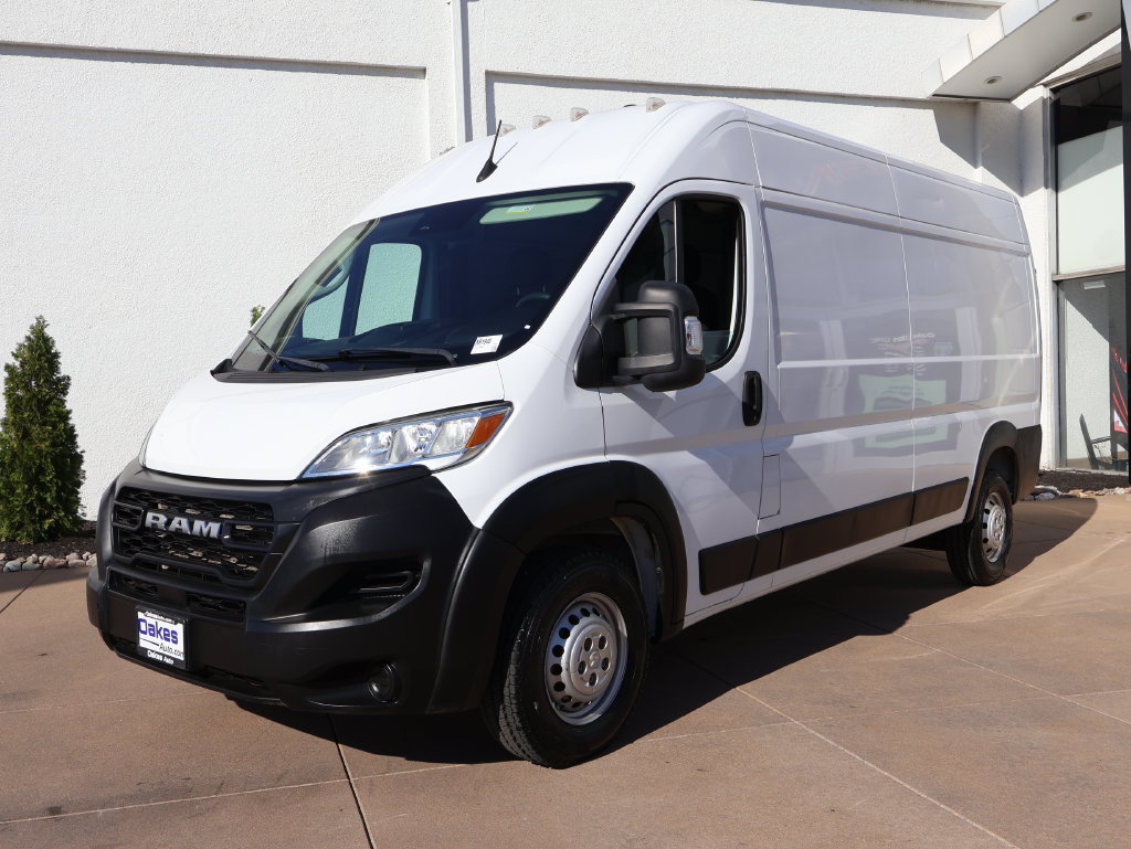 Used 2023 RAM ProMaster 2500 FWD image 3