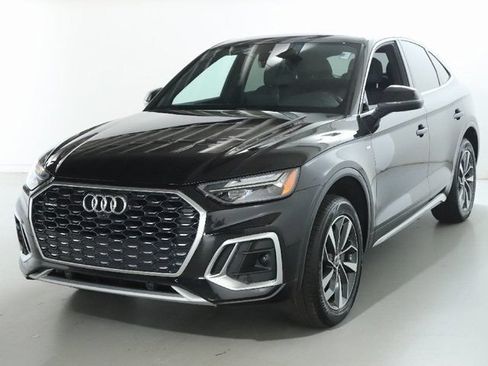 Used 2023 Audi Q5 2.0T Premium w/ Convenience Package AWD/4WD image 1