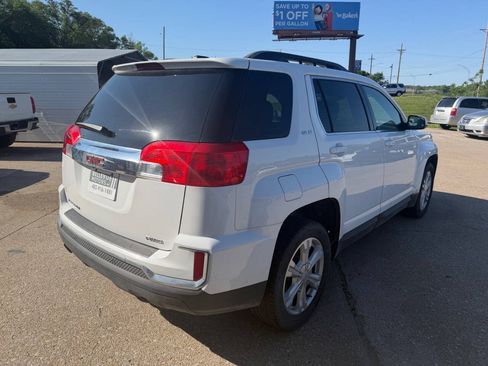 Used 2017 GMC Terrain SLE w/ Convenience Package AWD/4WD image 7