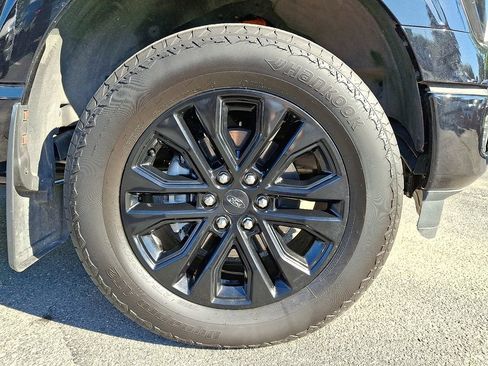 Used 2025 Ford F150 Lariat AWD/4WD image 8