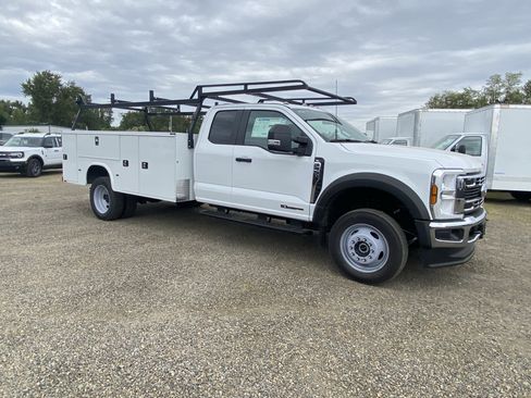 New 2025 Ford F450 XL image 8