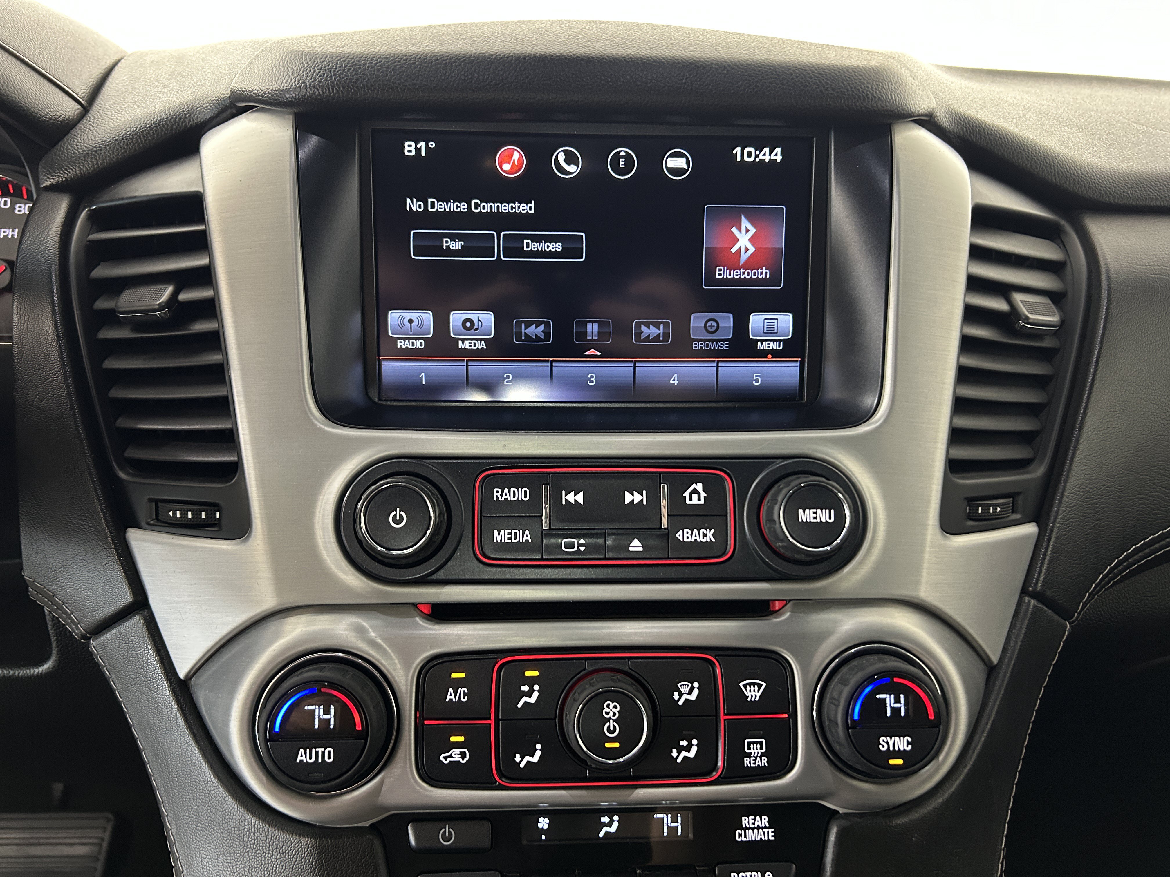 Used 2016 GMC Yukon SLE w/ Convenience Package AWD/4WD image 20