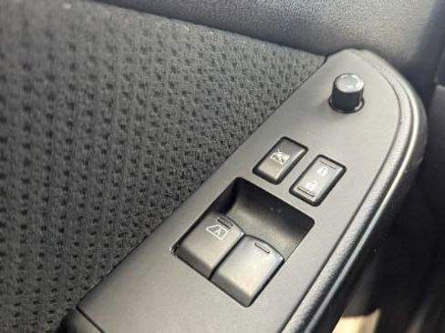 Used 2010 Nissan Altima 2.5 S image 28