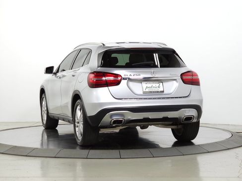 Used 2020 Mercedes-Benz GLA 250 4MATIC image 6