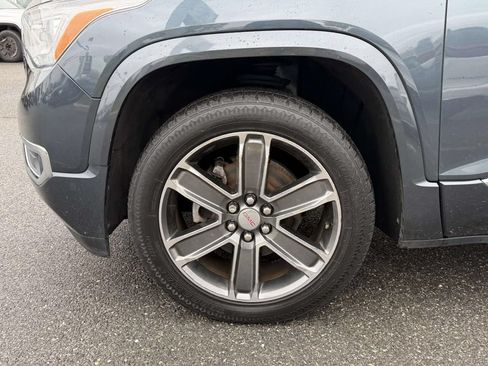 Used 2019 GMC Acadia Denali w/ Technology Package AWD/4WD image 10