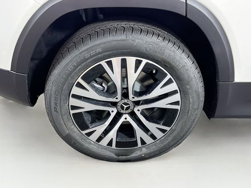 New 2026 Mercedes-Benz GLB 250 4MATIC image 36