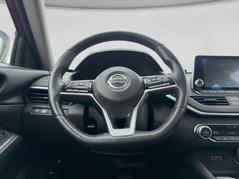 Used 2019 Nissan Altima 2.5 SV AWD/4WD image 12
