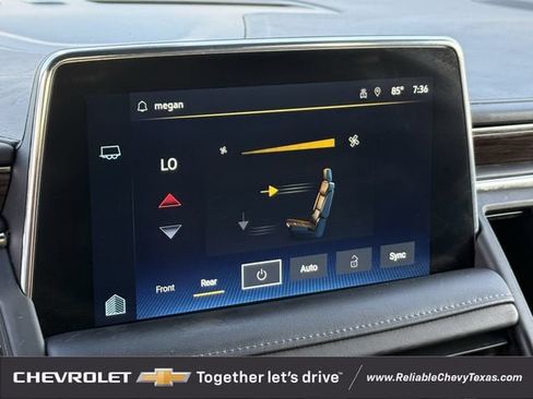 Used 2022 Chevrolet Suburban Z71 AWD/4WD image 23